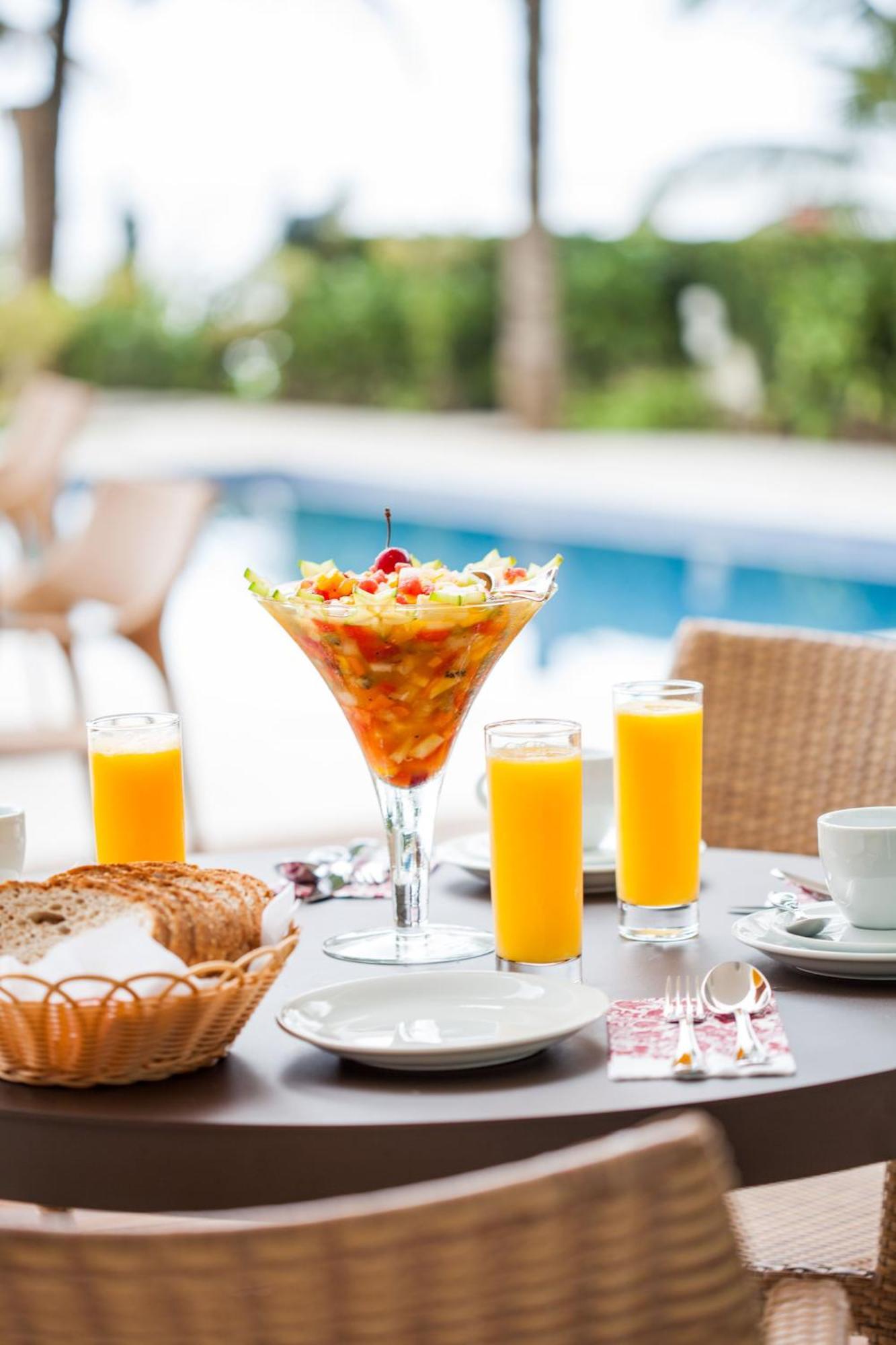 Amora Hotel מרזיאס מראה חיצוני תמונה